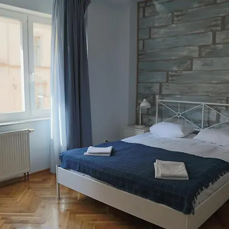 Charles Square Апартаменты *